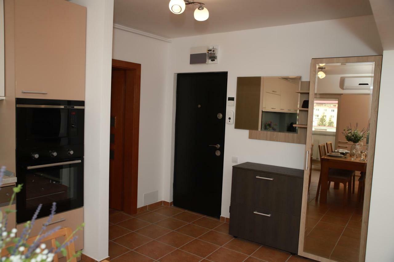 Cozy Apartment In Брашов Екстериор снимка